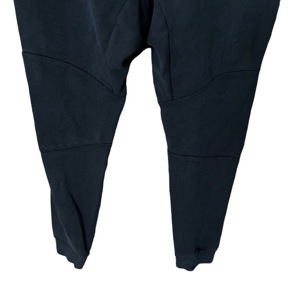 Nike Tech Fleece Joggers Large - Picture 6 of 6